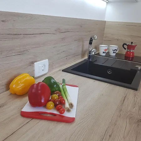 Medea 2 With Private Parking Apartment Opatija